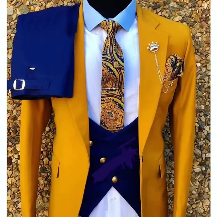 Costume de mariage sur mesure pour homme gris et bleu royal élégant pour occasions spéciales et événements professionnels